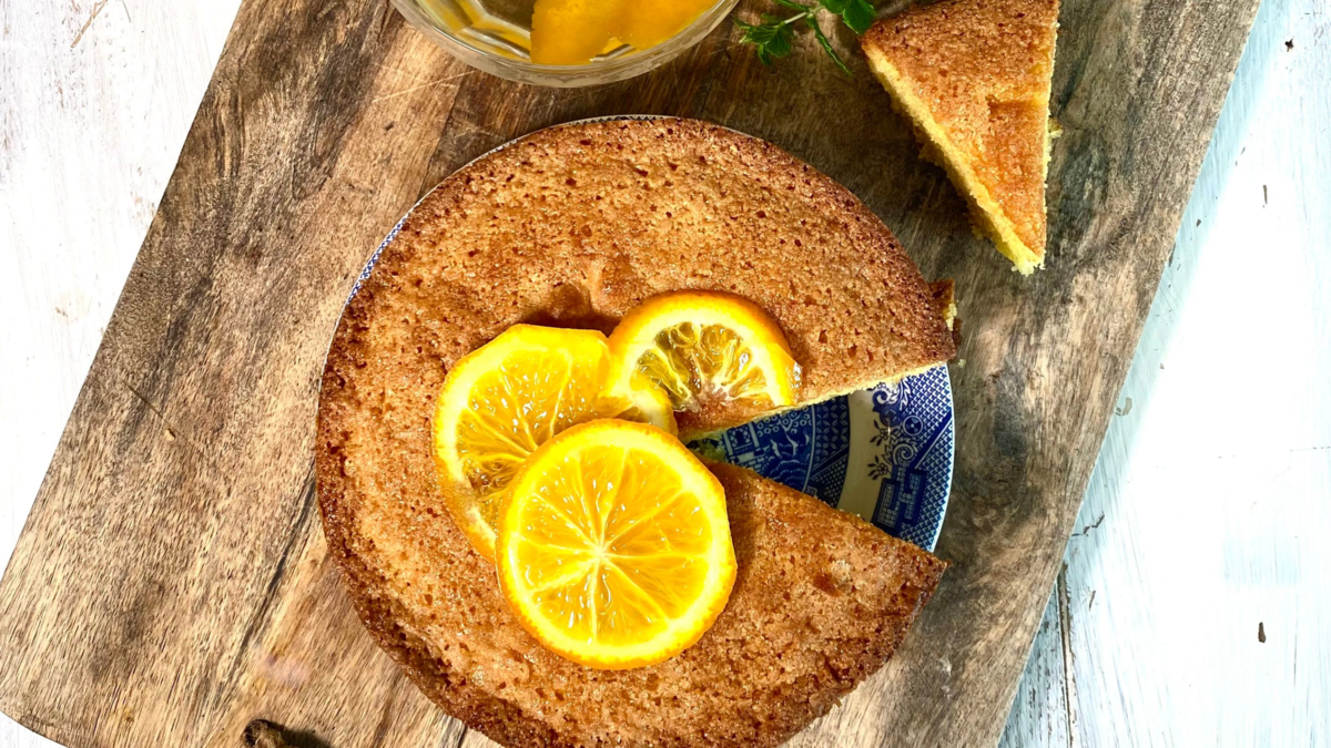 Baking with Kevin Dundon: 5 step spiced orange polenta cake | Crime World