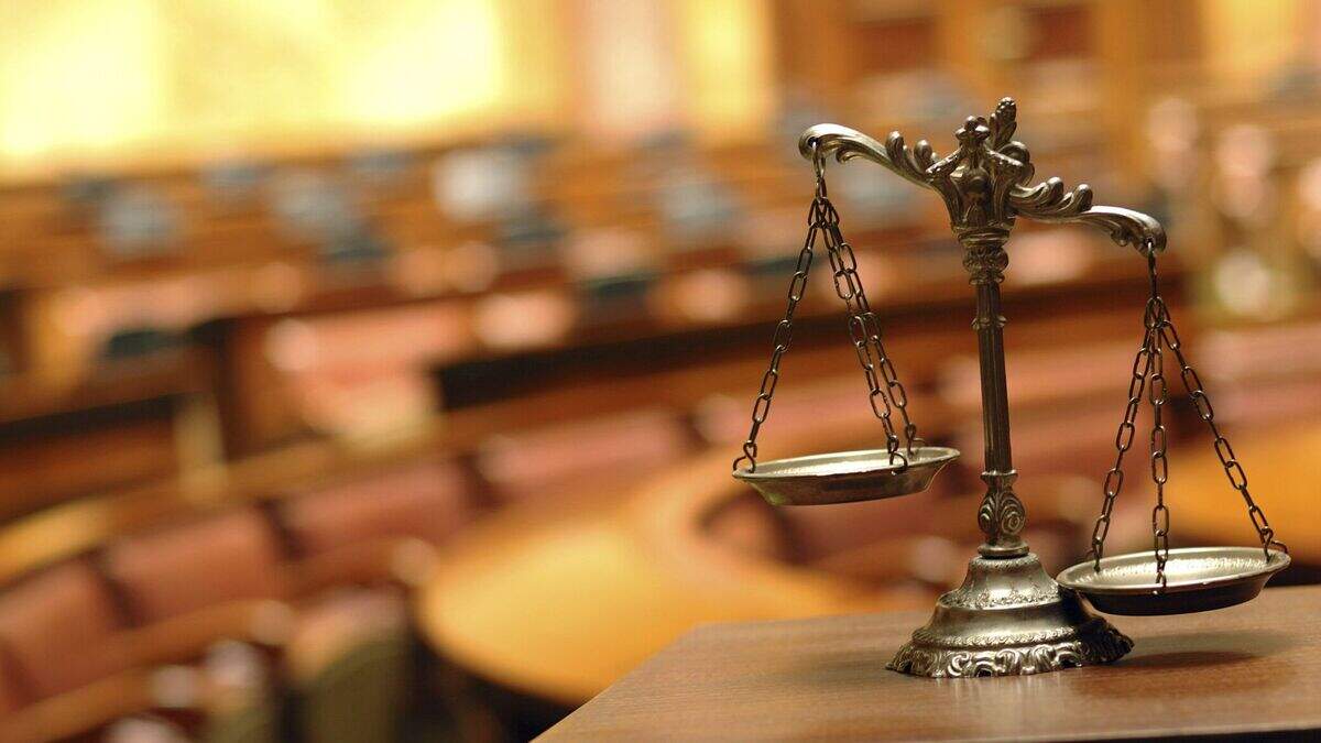 Teen allegedly attacked driving instructor's car in row over expired ...