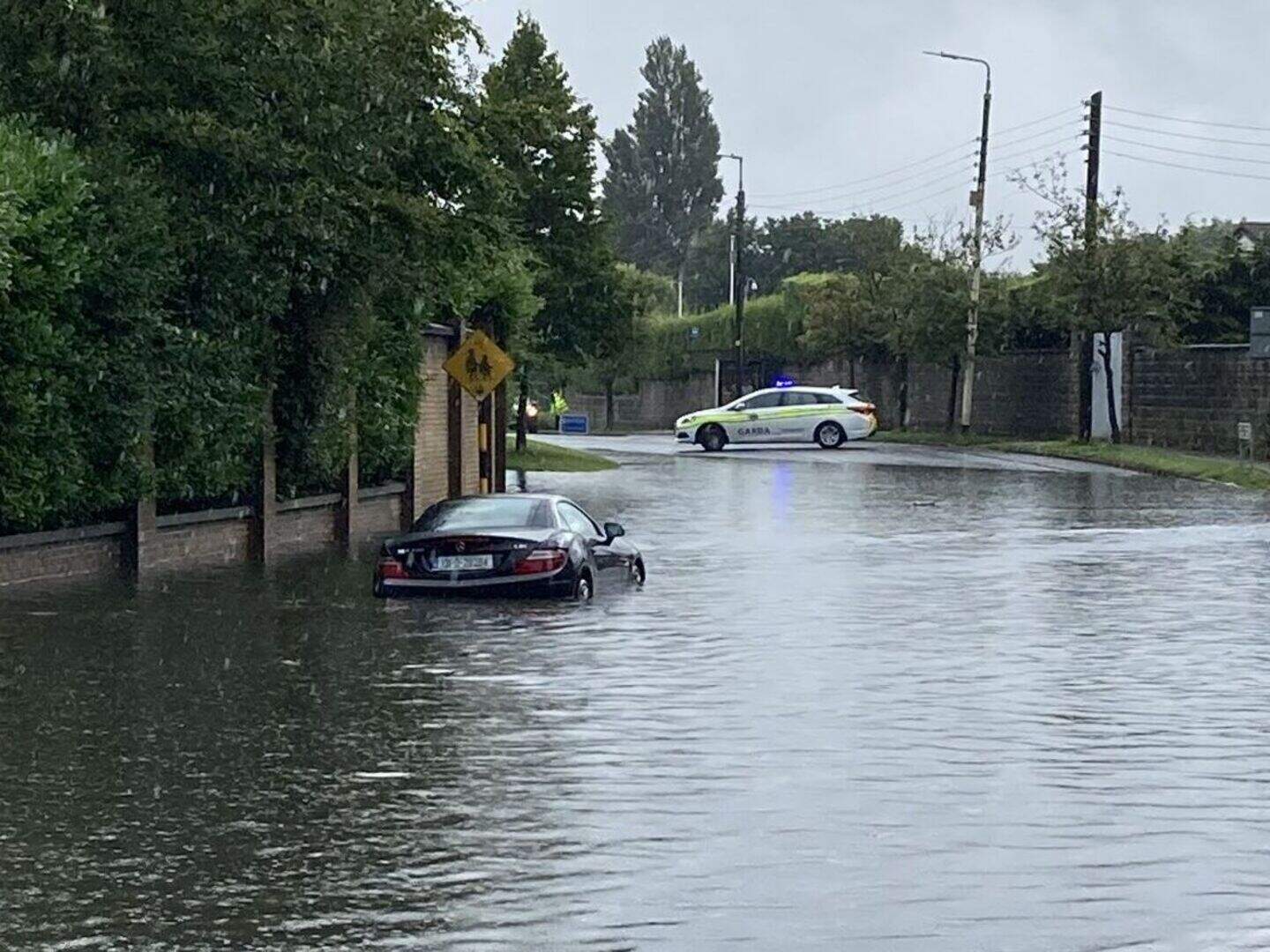 Parts of South Dublin swamped by sudden heavy rainfall | Crime World