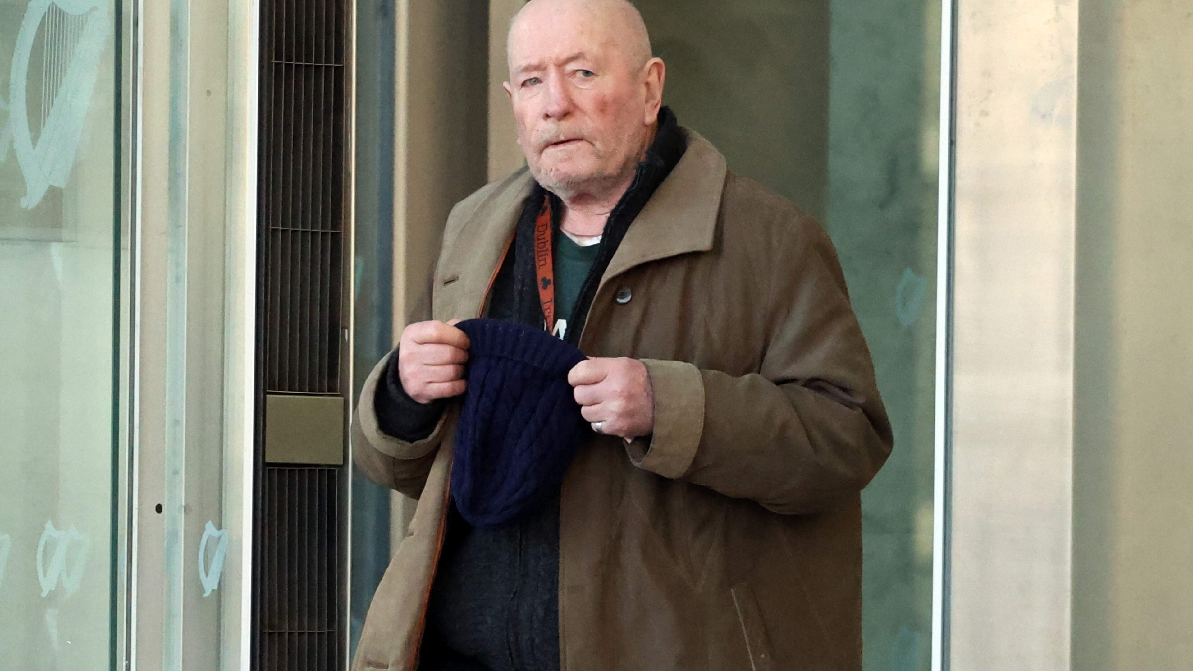 ‘Like a maniac’ - Dubliner punched woman in face and spat on colleague during welfare check