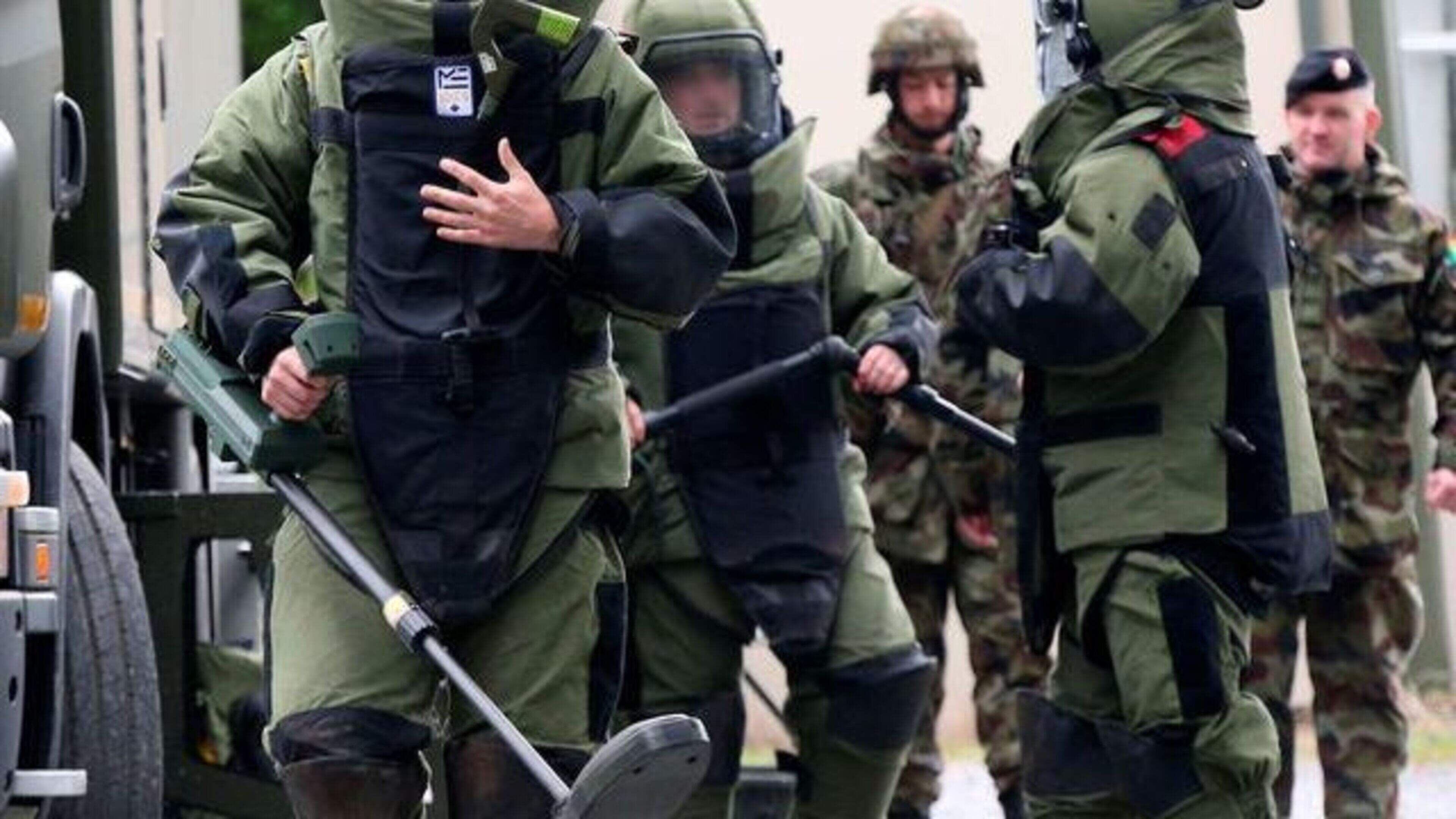 Army bomb squad called to DPP office in Dublin after suspicious package found