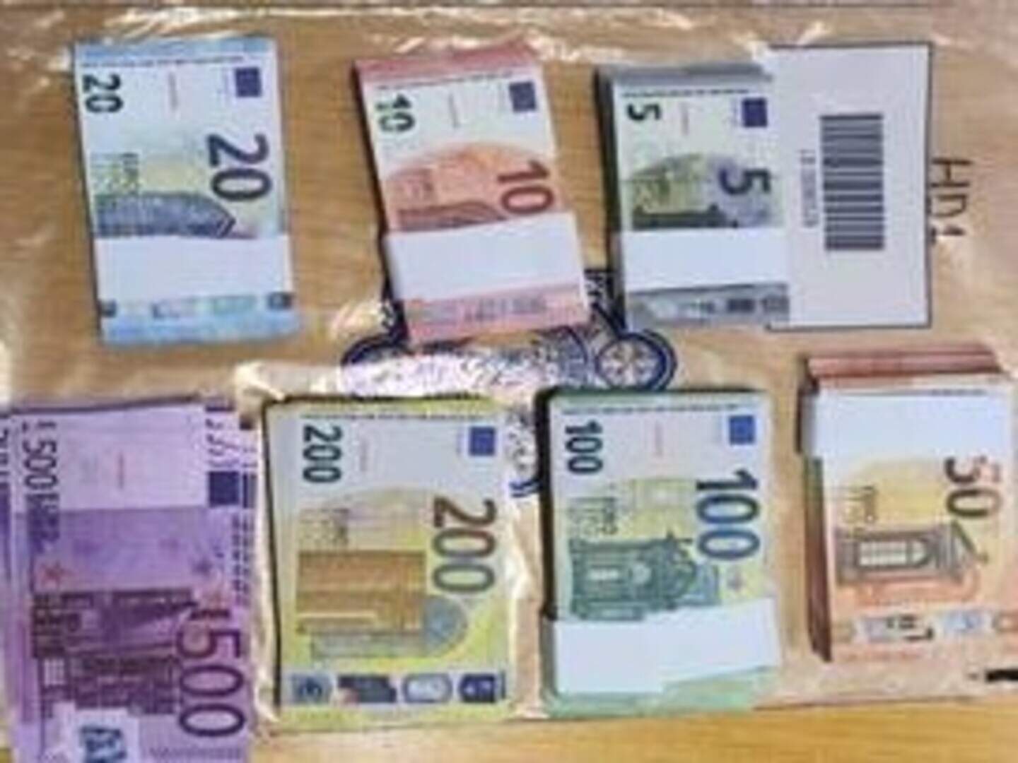 Gardaí remind public to be aware of fake notes following seizure of € ...