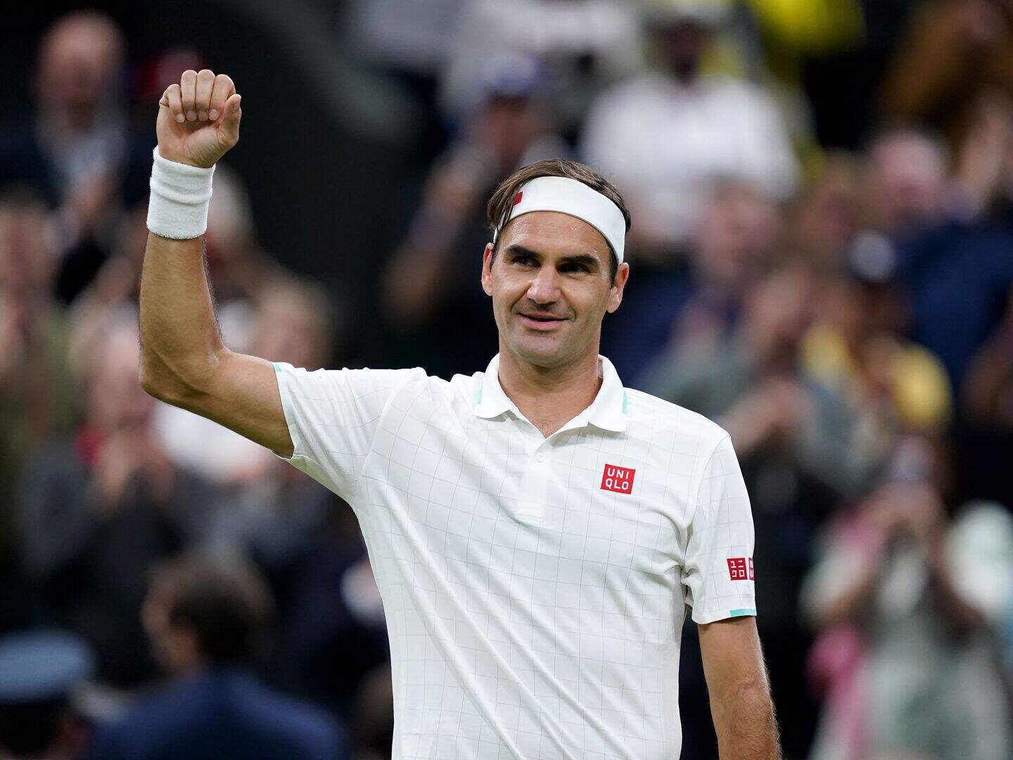 Reacting as Roger Federer retires from tennis | Crime World