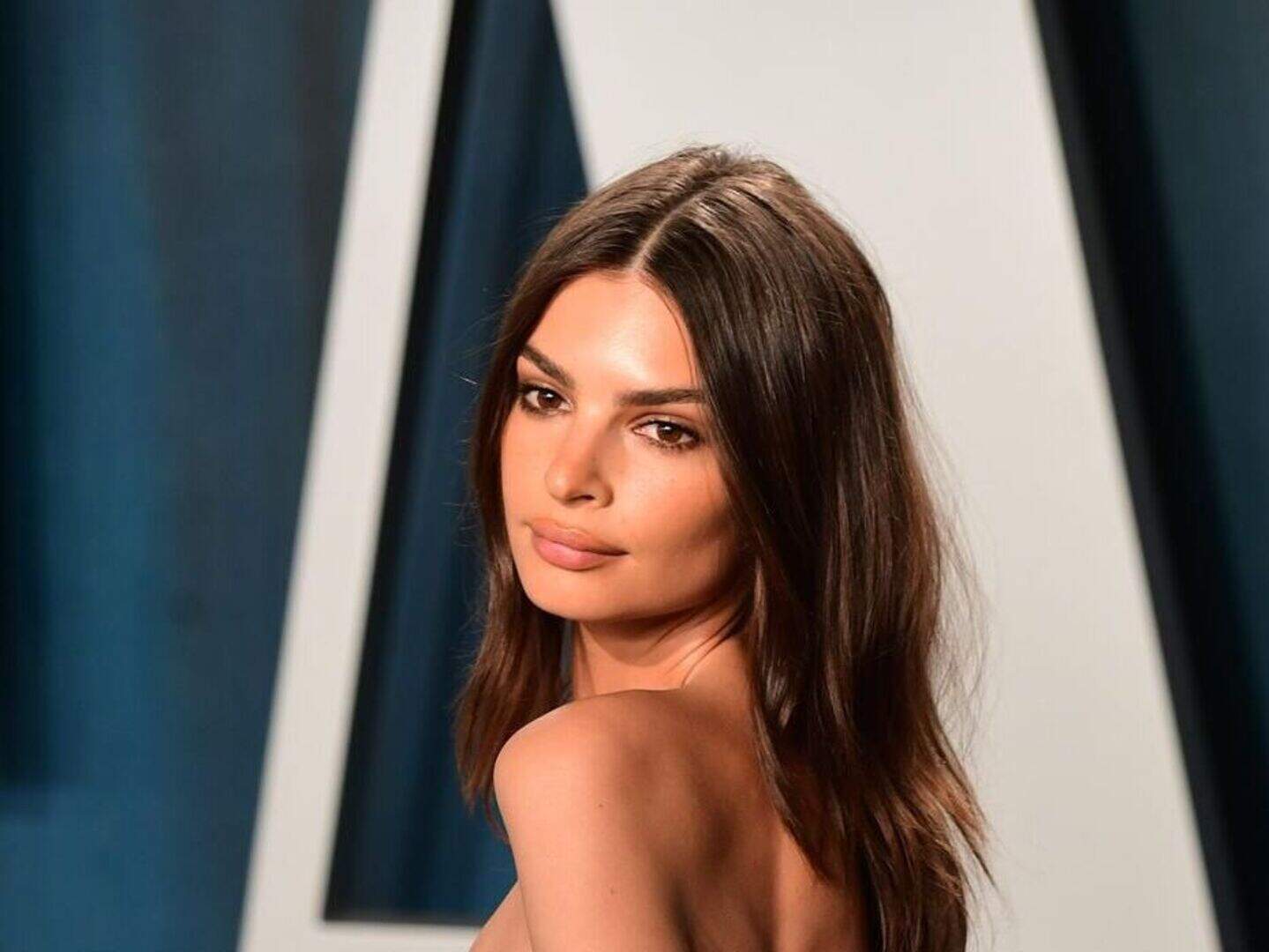 Emily Ratajkowski gives shoutout to Bantry in Cork at Met Gala | Crime ...