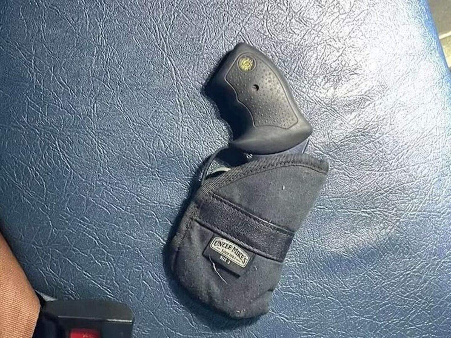 Boy (9) arrested for bringing loaded gun onto school bus | Crime World