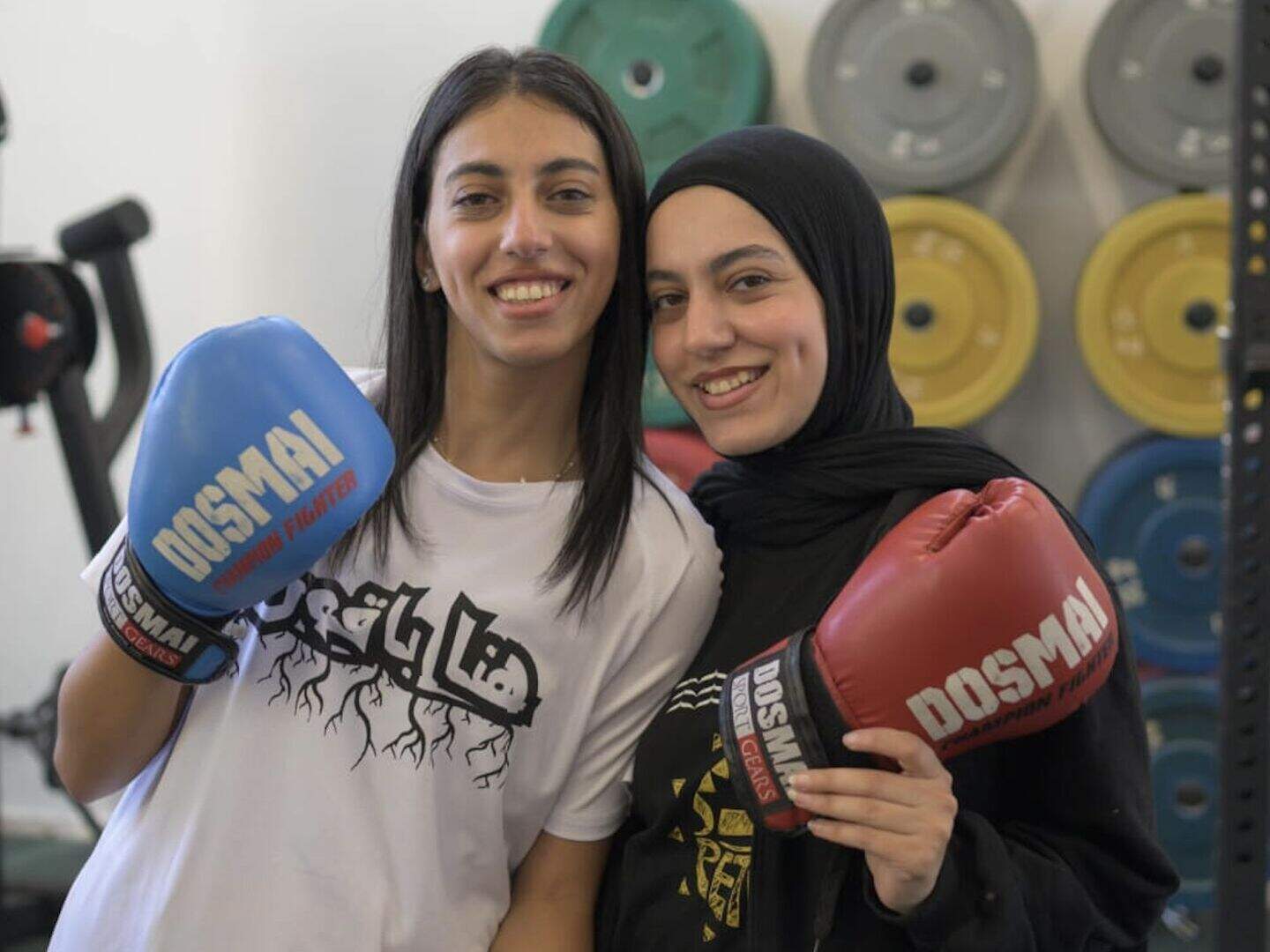Tyrone McKenna: Boxer volunteers as boxing coach for Palestinian kids ...