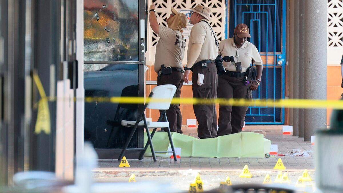 Two people shot dead and at least 20 injured in shooting in Florida ...