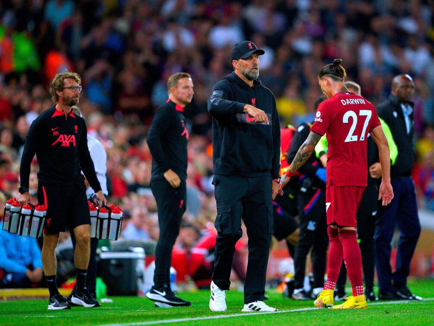 Wounded Manchester United will be a big test for under-pressure ...