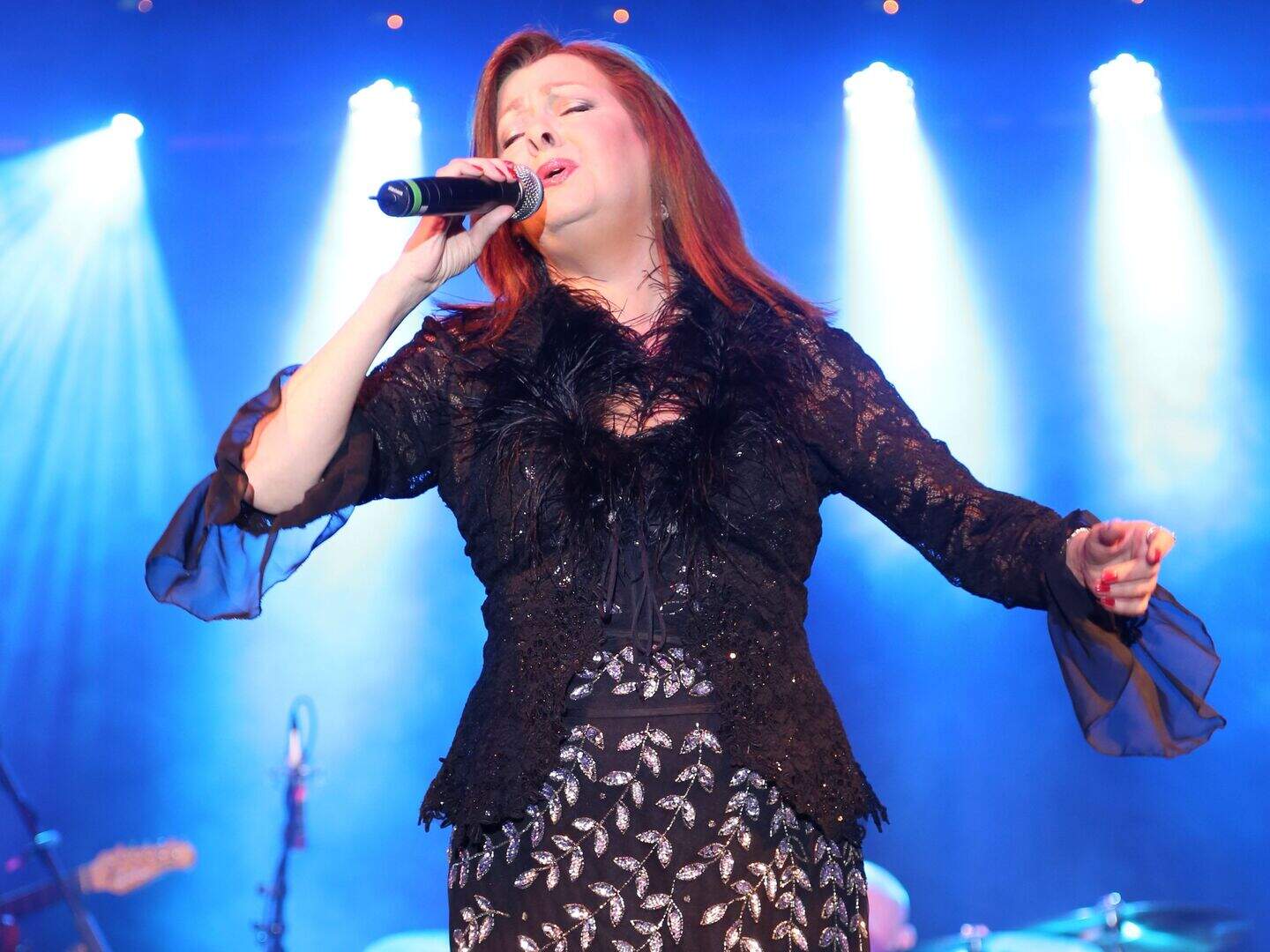 Country legend Sandy Kelly says she lived in fear of her US ex-manager ...