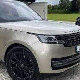 Conor McGregor shows off fiancée Dee Devlin’s new €150k Range Rover ...