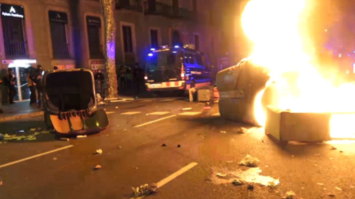 Arrest of rap artist Pablo Hasel causes protest in Barcelona | Crime World