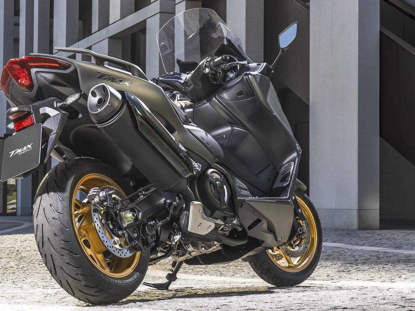 Yamaha’s TMax Tech Max is the highest-spec scooter money can buy ...
