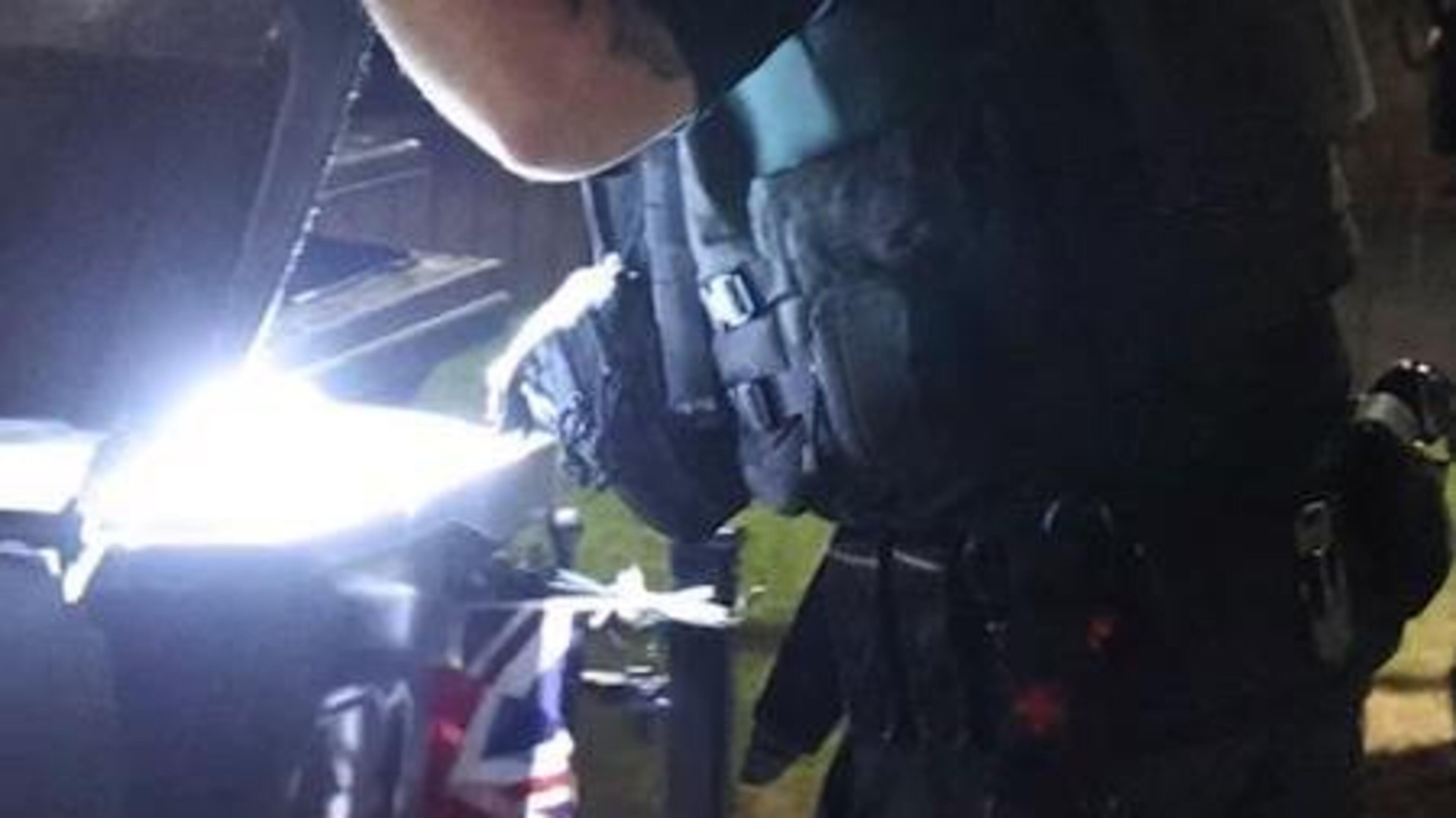 UDA attack homes with families and children inside in night of violence