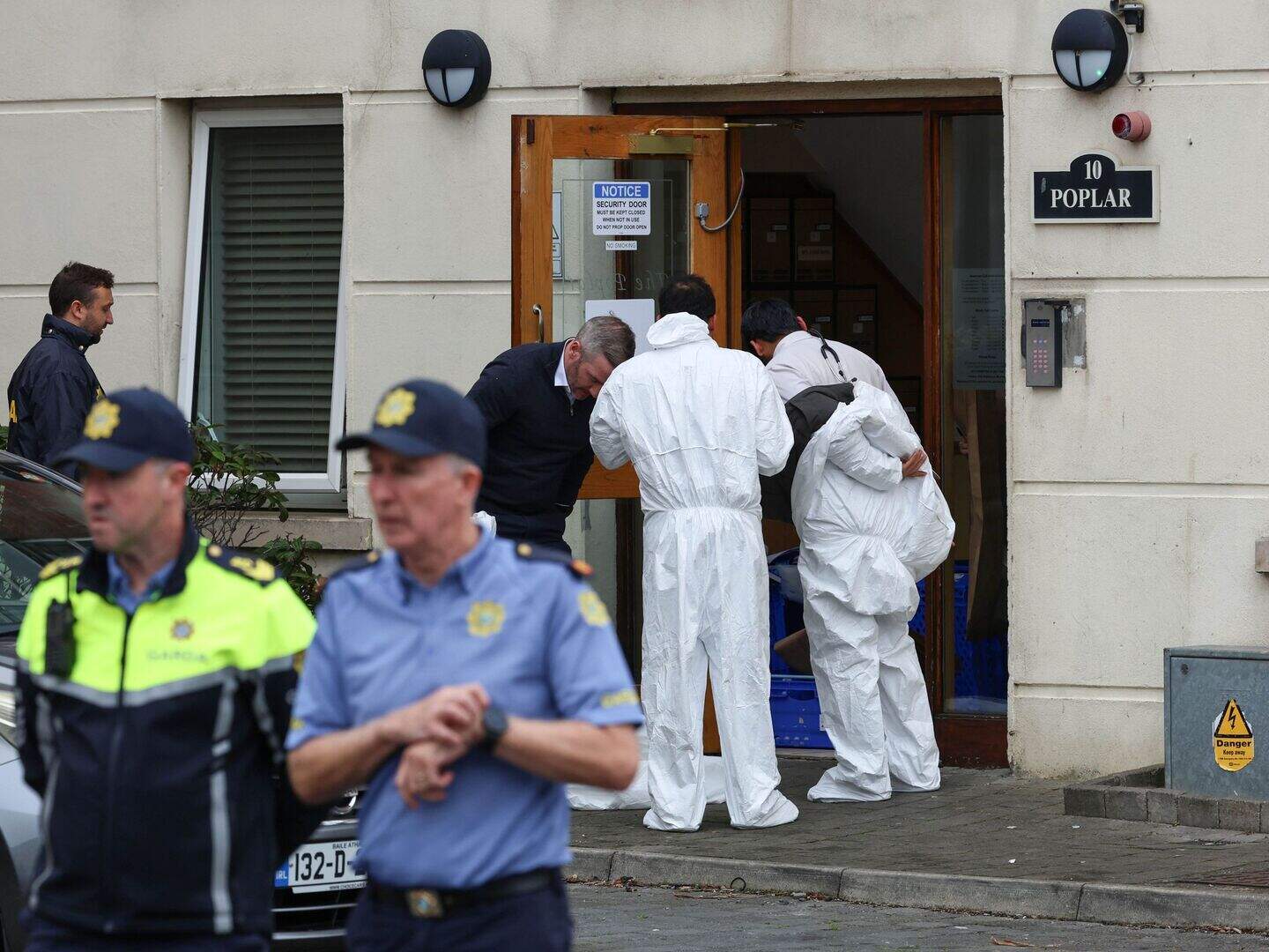 Gardaí investigate if boy (17) was stabbed to death after row with teen ...