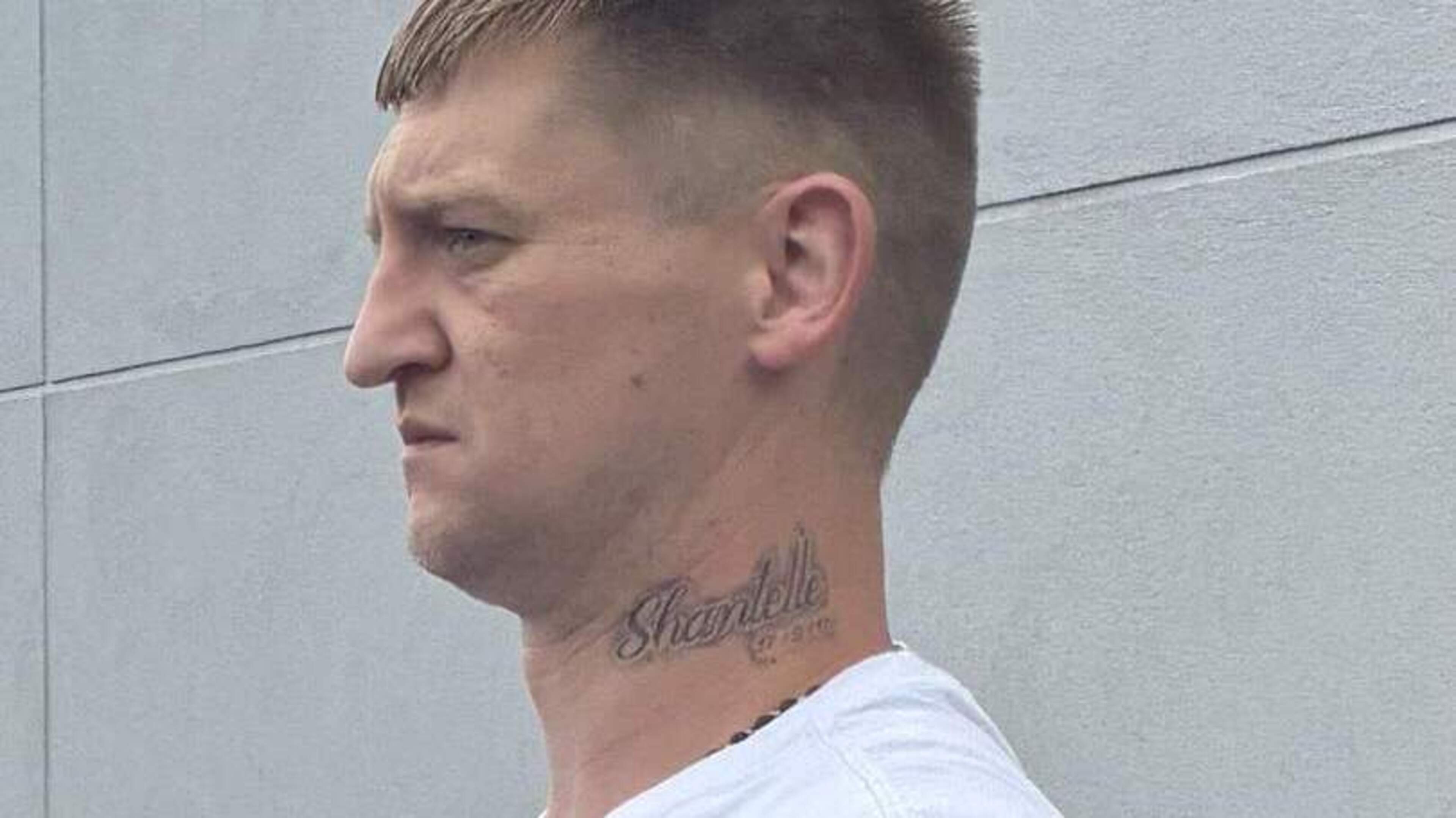 Gun-wielding thug jailed for seven years for drug debt demands and armed robbery