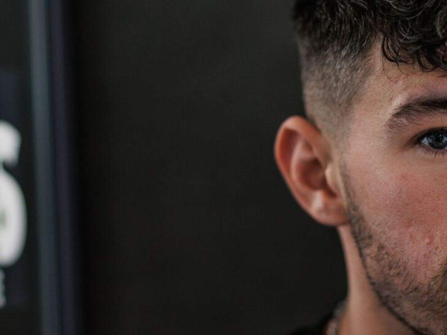 Aaron J Hart tells how a pal's message saved him from suicide | Crime World