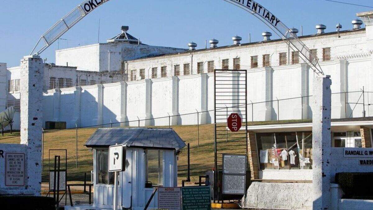 Kansas woman jailed for her involvement in Irish Mob-linked witness ...