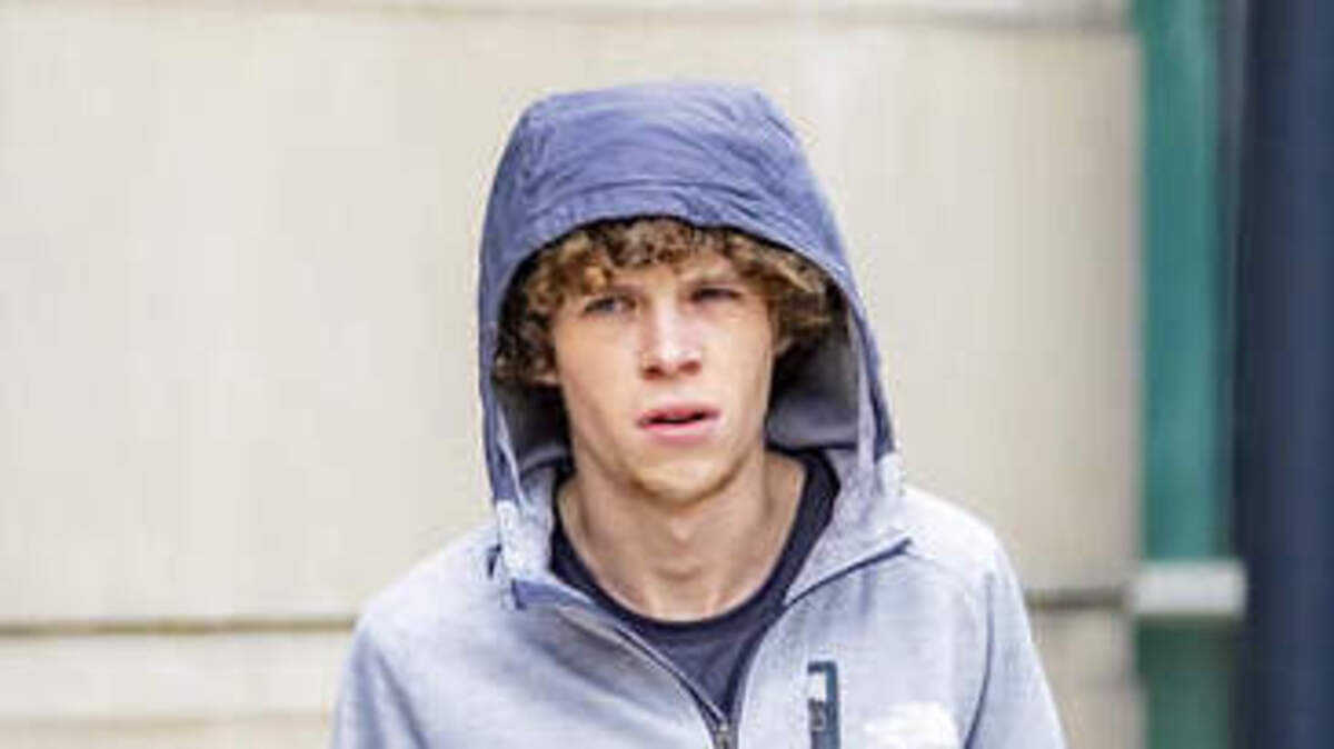 Man (20) granted bail after ‘brick' of cocaine worth up to £70k found in car in west Belfast