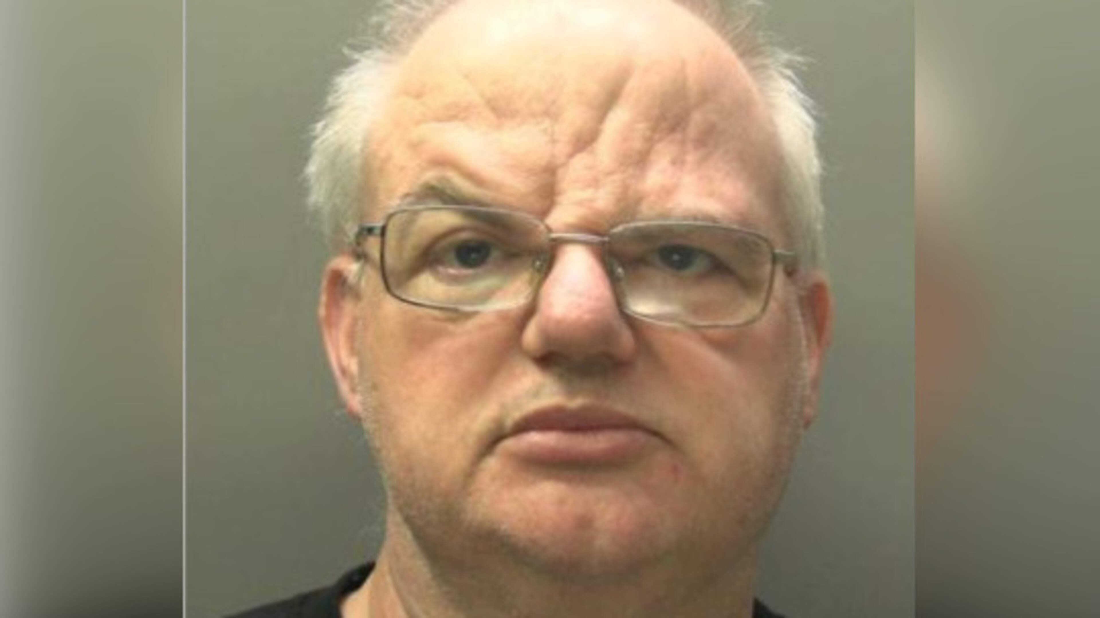 Paedo jailed after targeting vulnerable mum in plot to sexually abuse daughter (5)