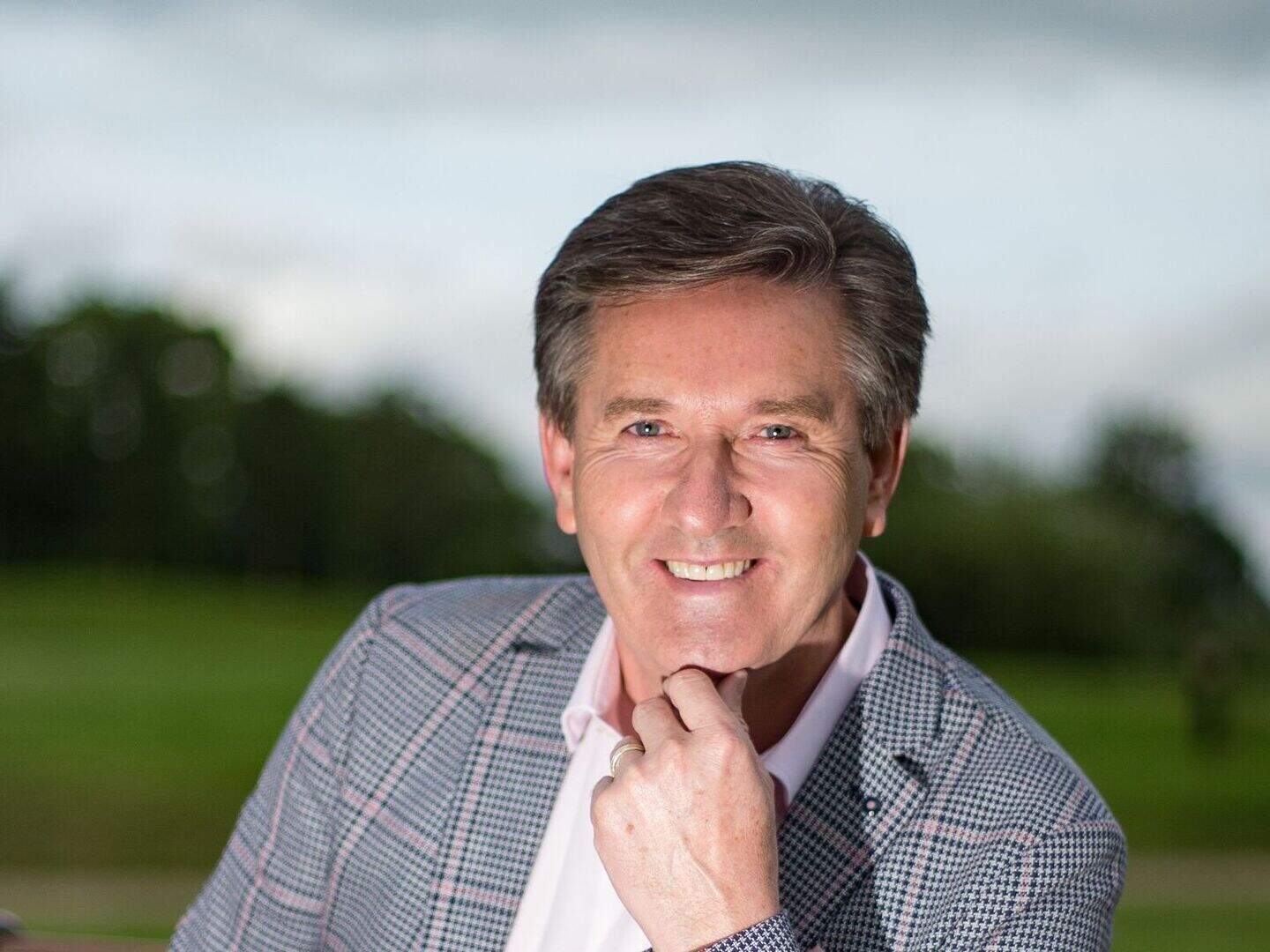 Daniel O'Donnell warn fans not to fall for Facebook scammers pretending ...