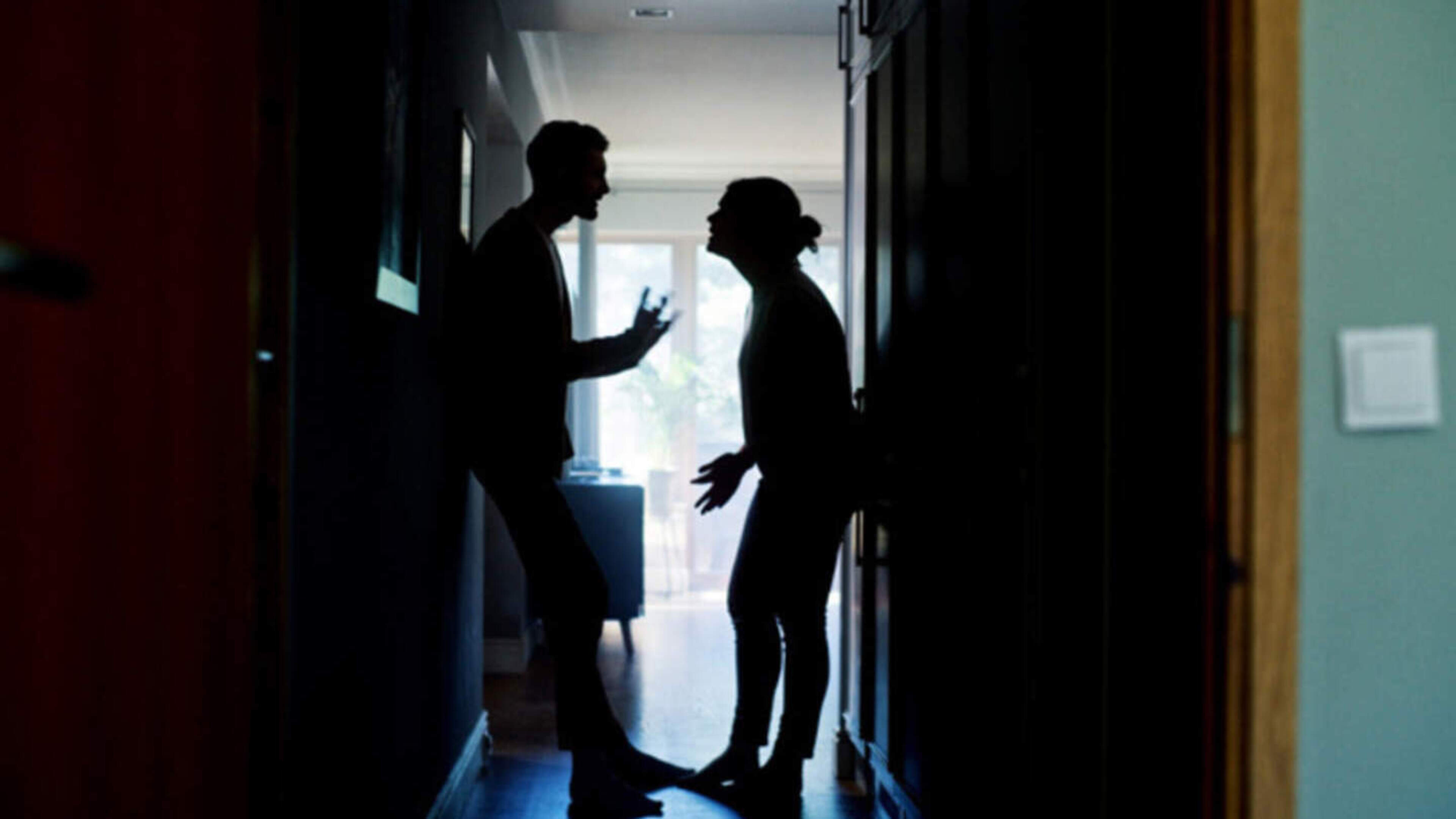 Husband (20s) who threatened to throw acid in wife’s face is jailed