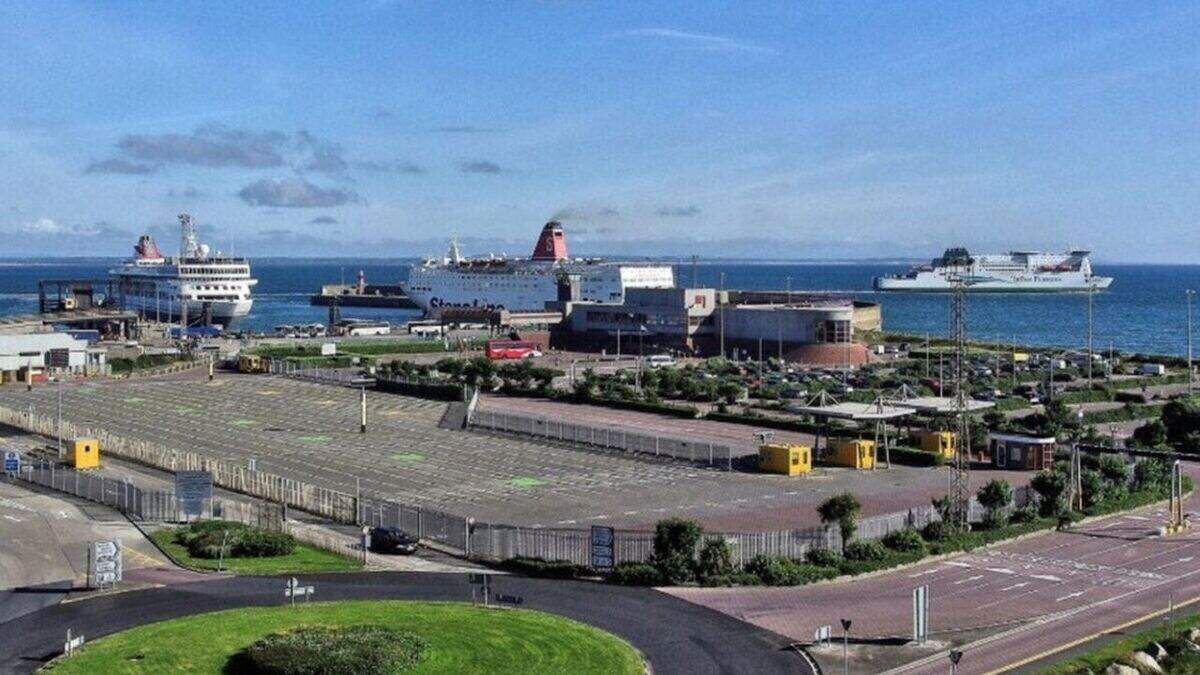 Man arrested as cocaine worth over €9million seized at Rosslare port in ...