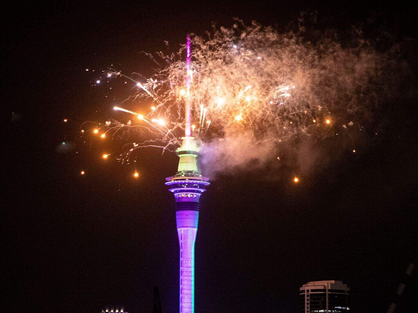 One million Aussies welcome New Year in Sydney after two years of Covid ...