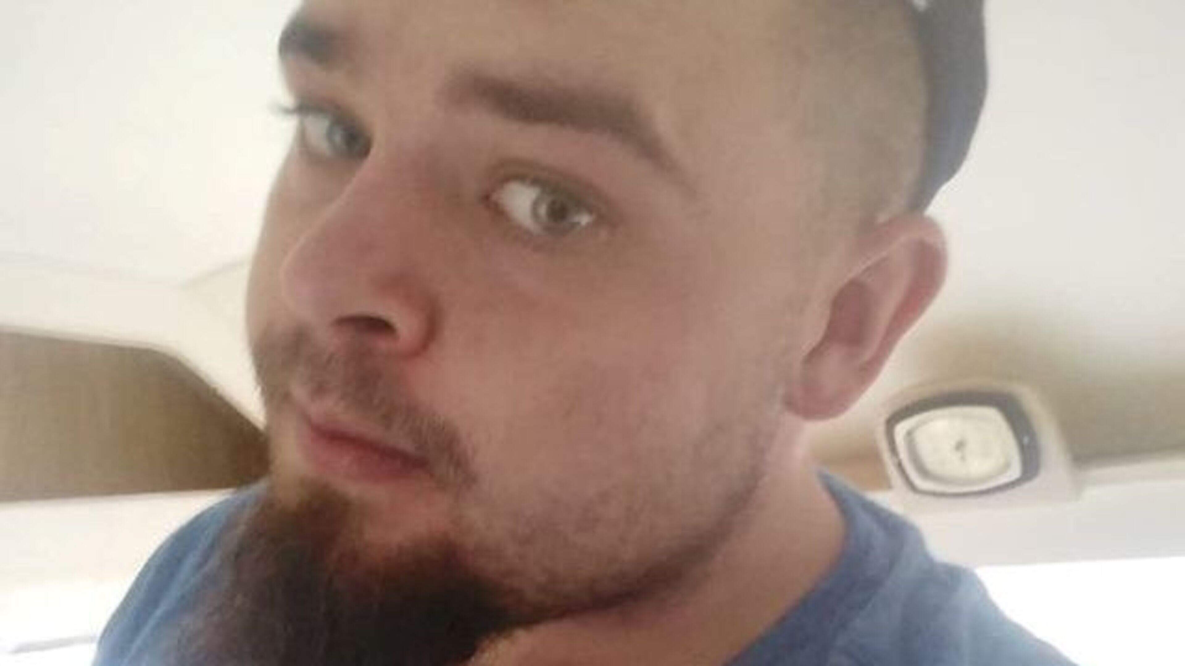 Man (33) engaged in ‘unwanted physical contact’ with 14-year-old girl on town street
