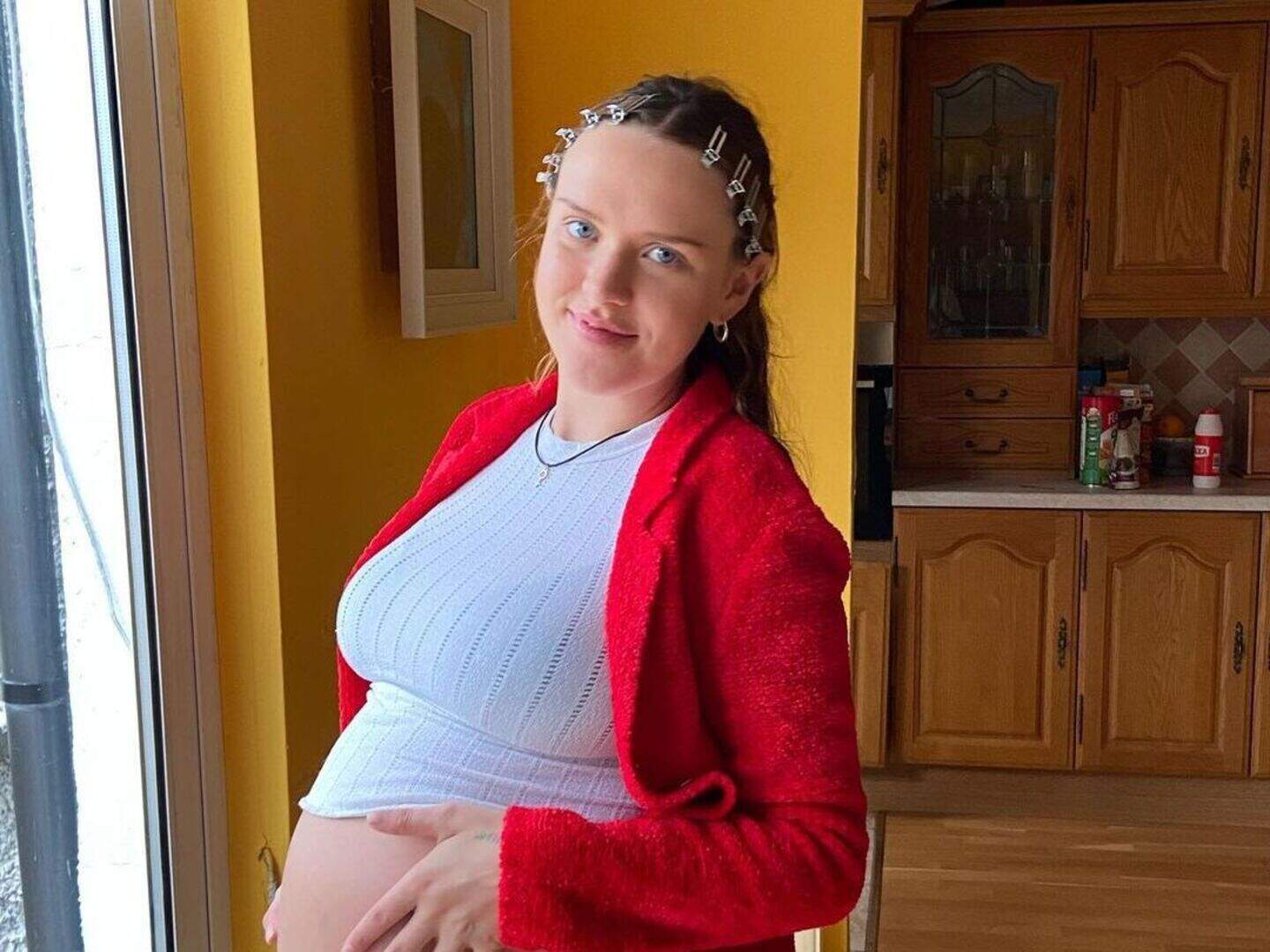 Keelin Moncrieff: Sean Moncrieff’s YouTuber daughter gives birth to ...